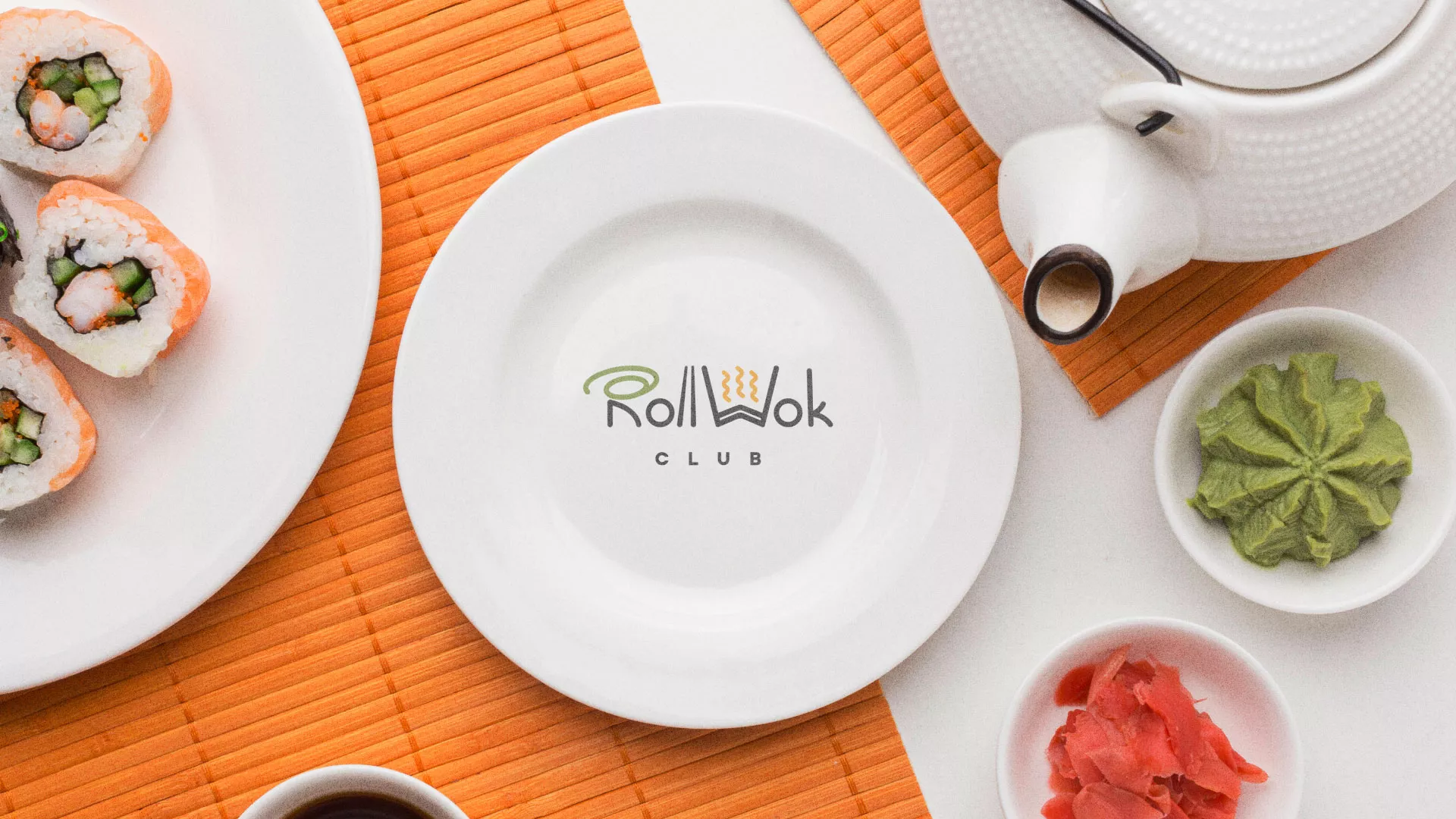 Разработка логотипа и фирменного стиля в Липецке для суши-бара «Roll Wok Club» Разработка логотипа и фирменного стиля в Липецке для суши-бара «Roll Wok Club»